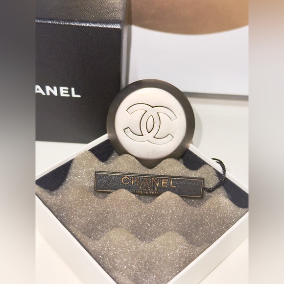 Rare Chanel Silver Tone Scarf Ring - Picture 1 of 4